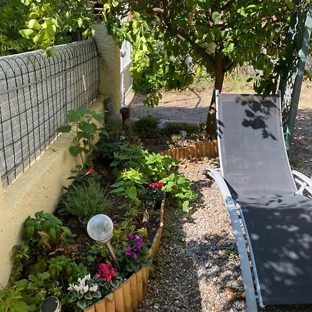 Appartamento Jardin D'Eden Saint-Raphaël Esterno foto